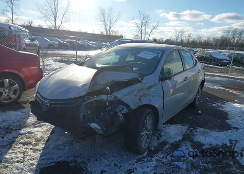 2015 Toyota Corolla Le Plus z USA, uszkodzony, nr VIN 2T1BURHE9FC478109